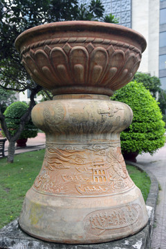 越南传统龙舟节赛龙舟雕塑
