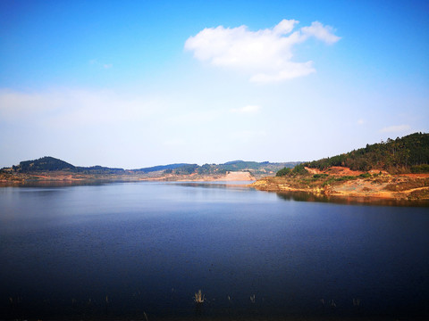 高山平湖