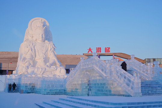 哈尔滨冰雪大世界冰雕雪雕