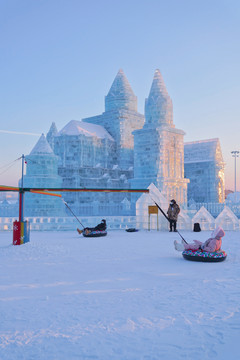 哈尔滨冰雪大世界冰雕雪雕