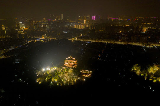 浙江杭州市吴山城隍阁航拍夜景