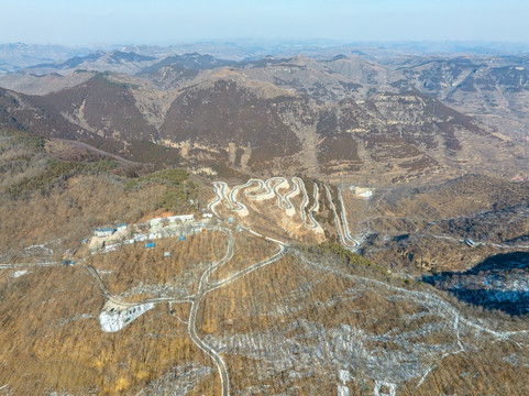 航拍山东潍坊青州仰天山