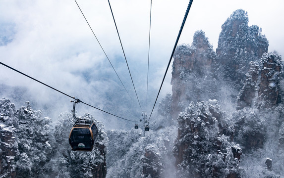 高山雪景