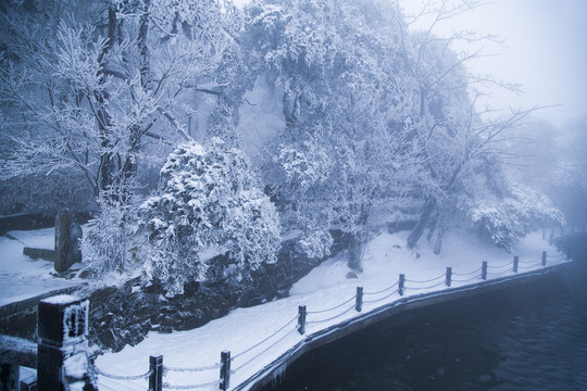 庐山雪景