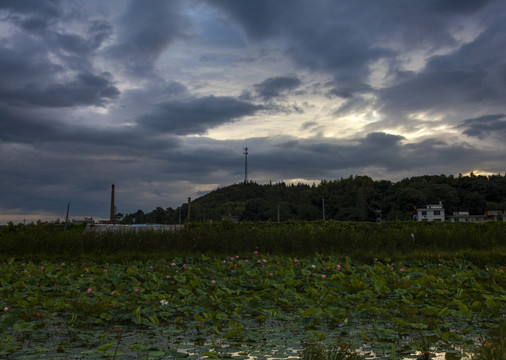 山村