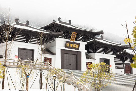 寺庙建筑雪景