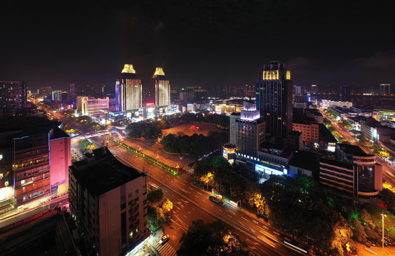 航拍江西吉安市中心夜景