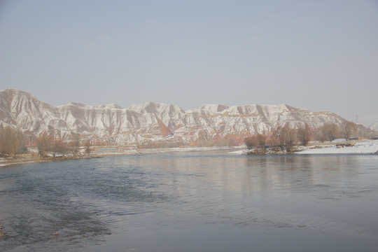 山河雪