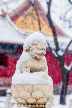 故宫古建筑屋顶雪景