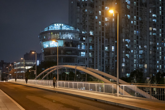 上海街道城市夜景