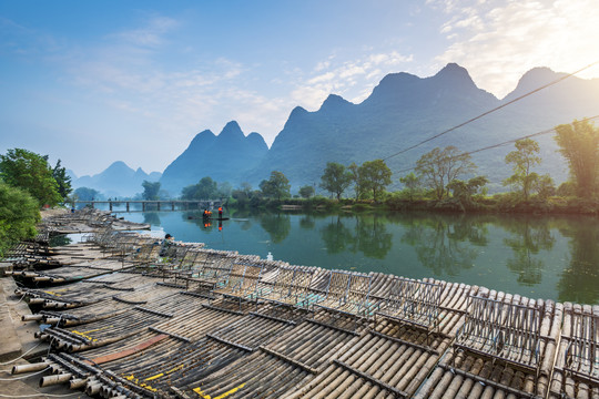 遇龙河漂流