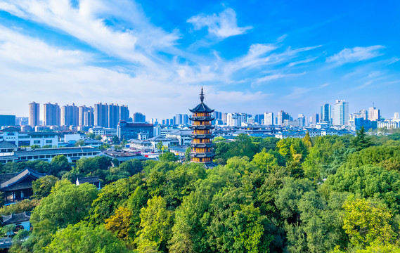 常州天宁寺与红梅公园