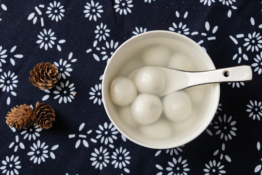 元宵节传统美食一碗汤圆