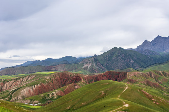 青海卓尔山风景区