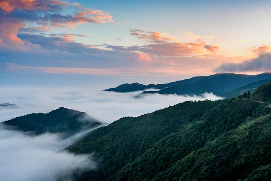 广西玉林大容山风光