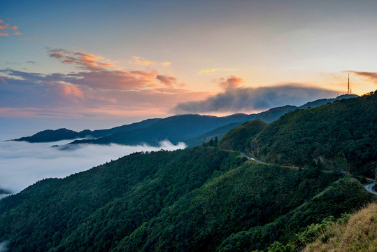 广西玉林大容山风光