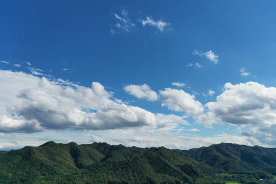 航拍江西永新三湾