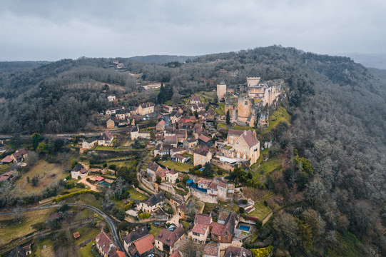 法国多尔多涅中世纪城堡航拍