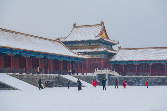 北京故宫太和殿广场雪景