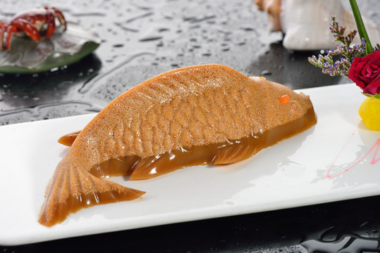 魚子凍