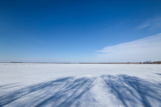 白雪覆盖的大地