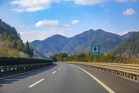 山区公路