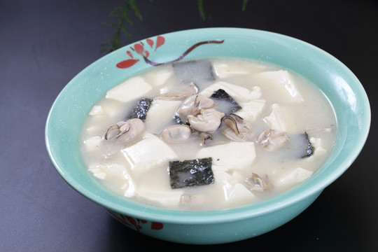 花蛤炖豆腐