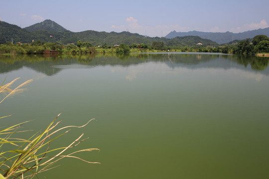 建德之江山水