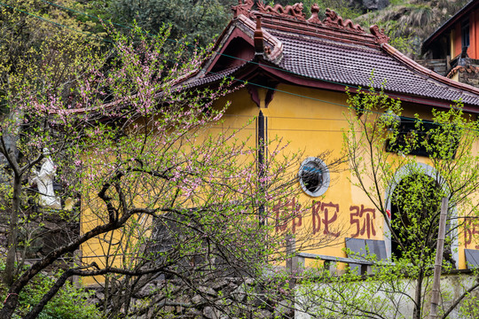 安吉石佛寺