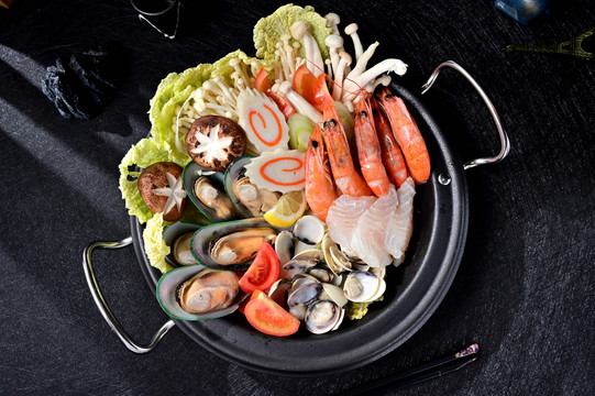 海鲜寿喜锅