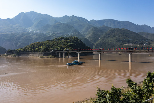 长江三峡奉节瞿塘峡白帝城