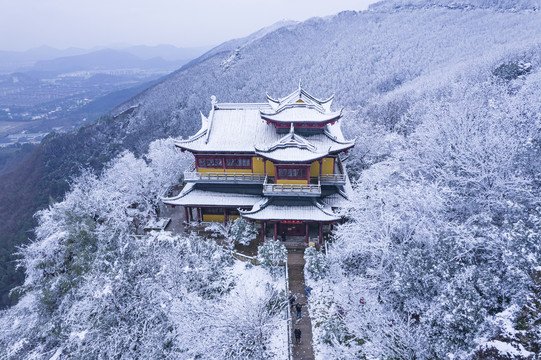 苏州大阳山文殊寺雪景