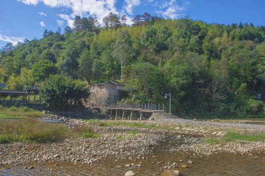 云水谣小山小溪风景