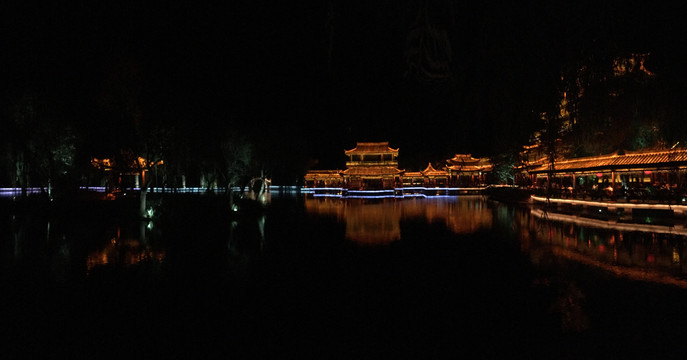 台儿庄夜景