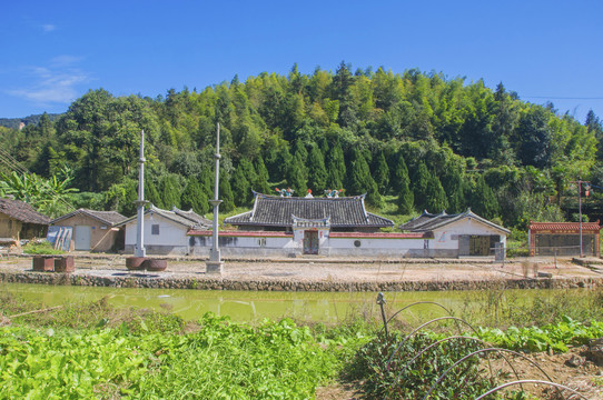 南靖东山祠