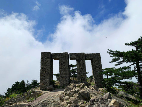 大别山白马尖