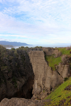 千层饼岩薄饼岩