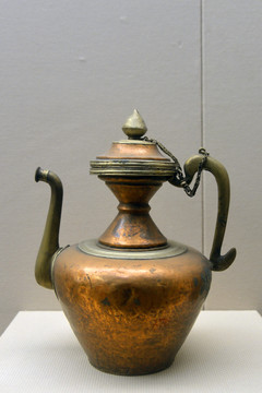 藏族铜酥油茶壶
