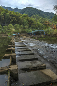 金华安地郑宅村水坝