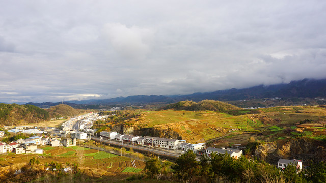 中峰观景台公路