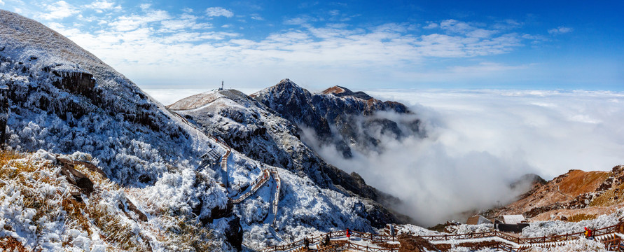 武功山铁蹄峰雪景全景接片