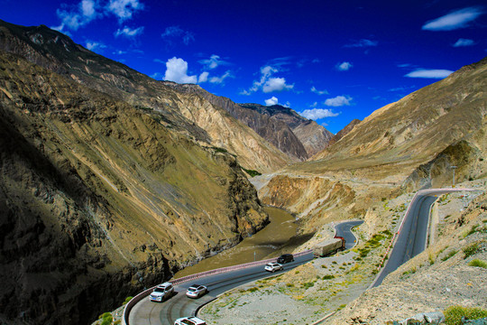 西藏怒江峡谷