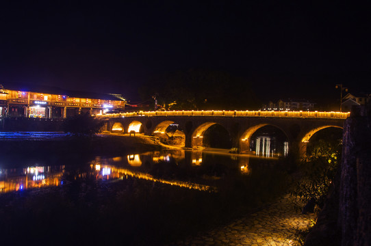 云水谣船场溪夜景