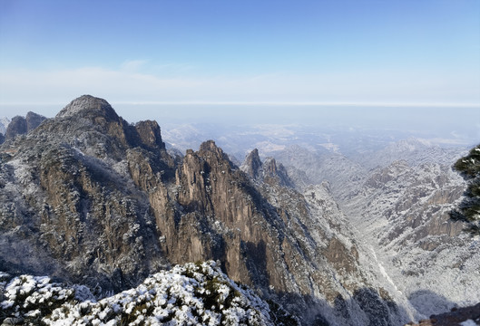 黄山雪景