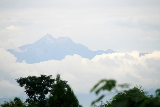 远山云海