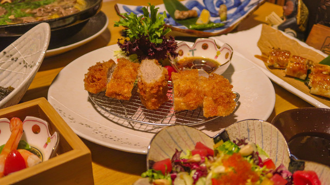 网红日式餐厅日料刺身美食