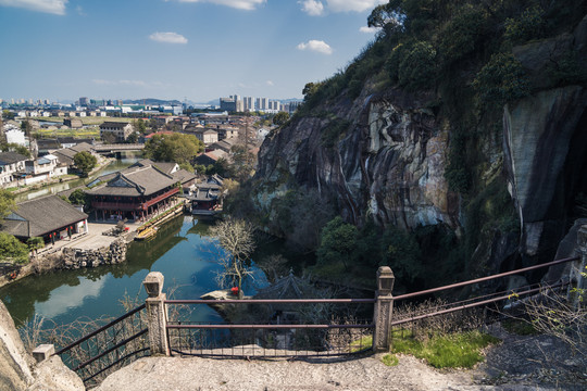 绍兴东湖景区