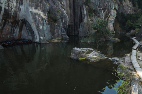 绍兴东湖景区