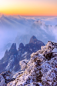 黄山云海日落日出