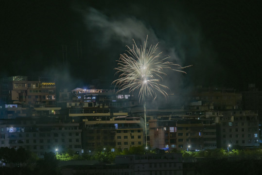 节日焰火